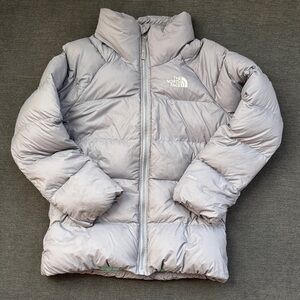 The North Face Kids Puffer Jacket in Light Gray